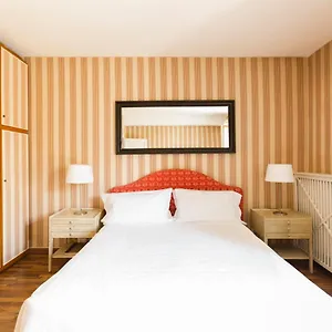 Montenapoleone - Sant Andrea Charme Penthouse Appartamento